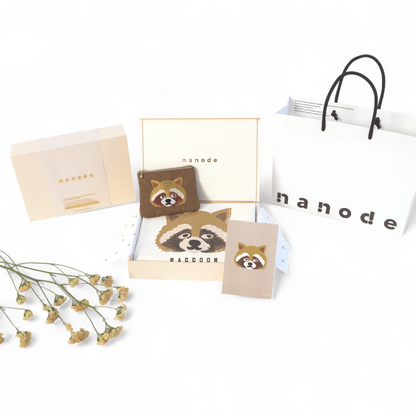 Raccoon gift box set (tissue pouch &amp; 2-way tote bag)