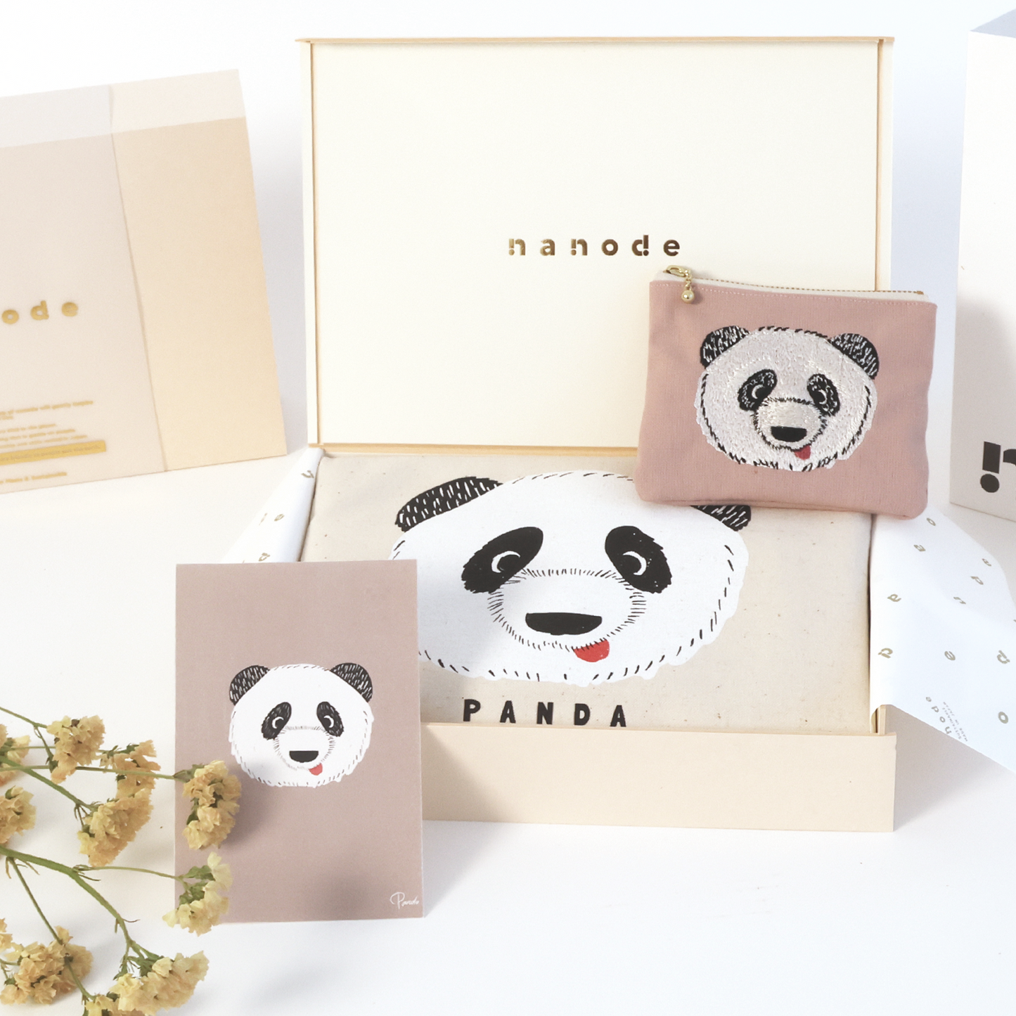 Panda gift box set (tissue pouch &amp; 2way tote bag)