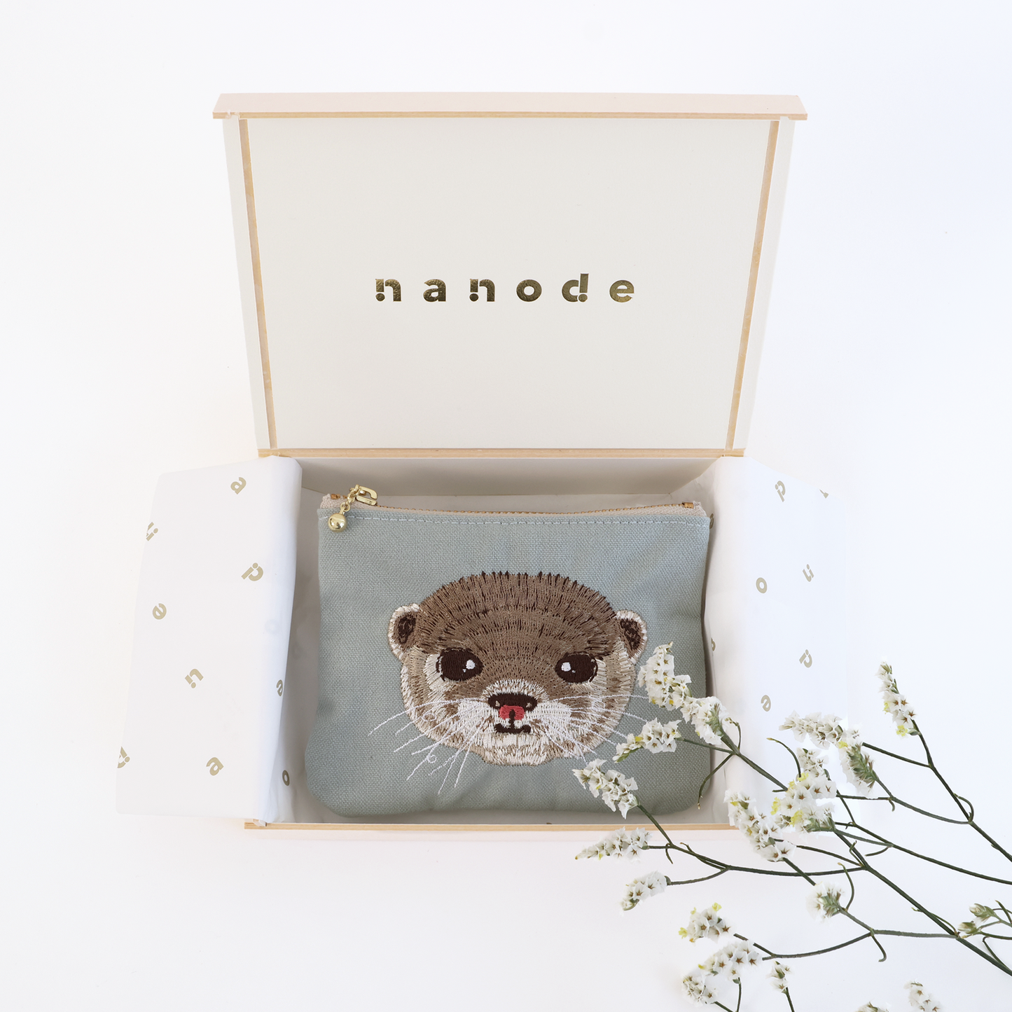 Red beet dyed tissue pouch Otter gift set (with reusable box)