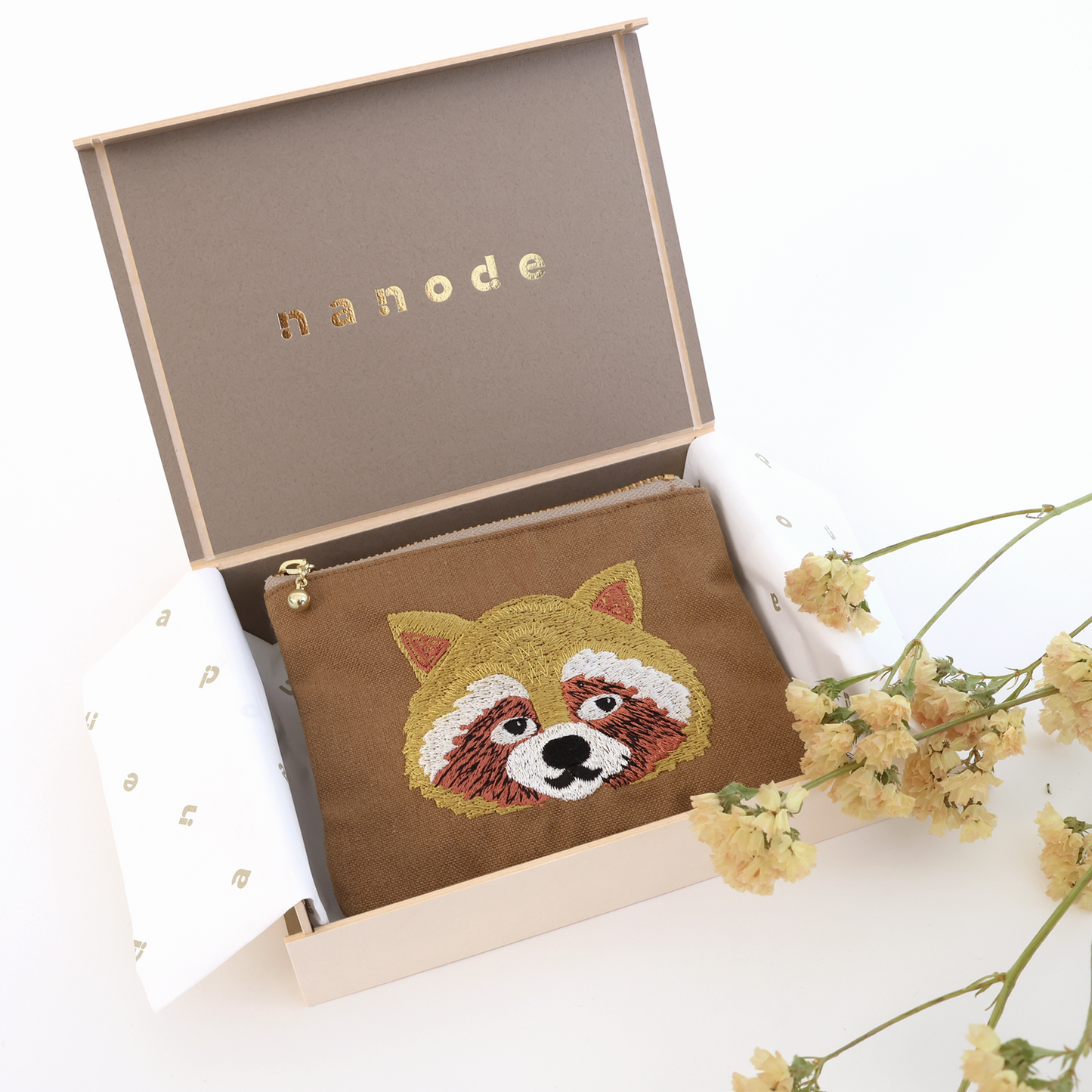 Raccoon Gift Box Set (Tissue Pouch)